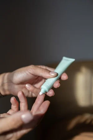 Gamme Hydrater N°4 — Contour des Yeux